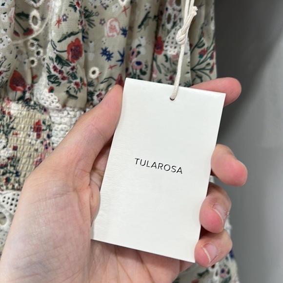 Tularosa Blanche Dress in Cream Jasmine floral - Picture 5 of 9